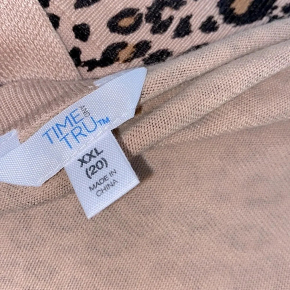 Time & Tru leopard print knit cardigan size XXlarge new with tags - Picture 6 of 10